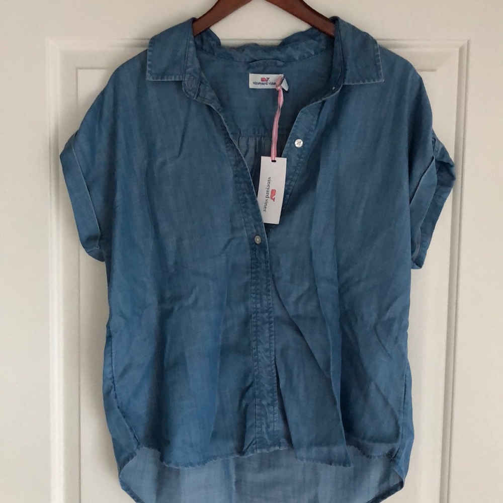 Vineyard Vines denim blouse